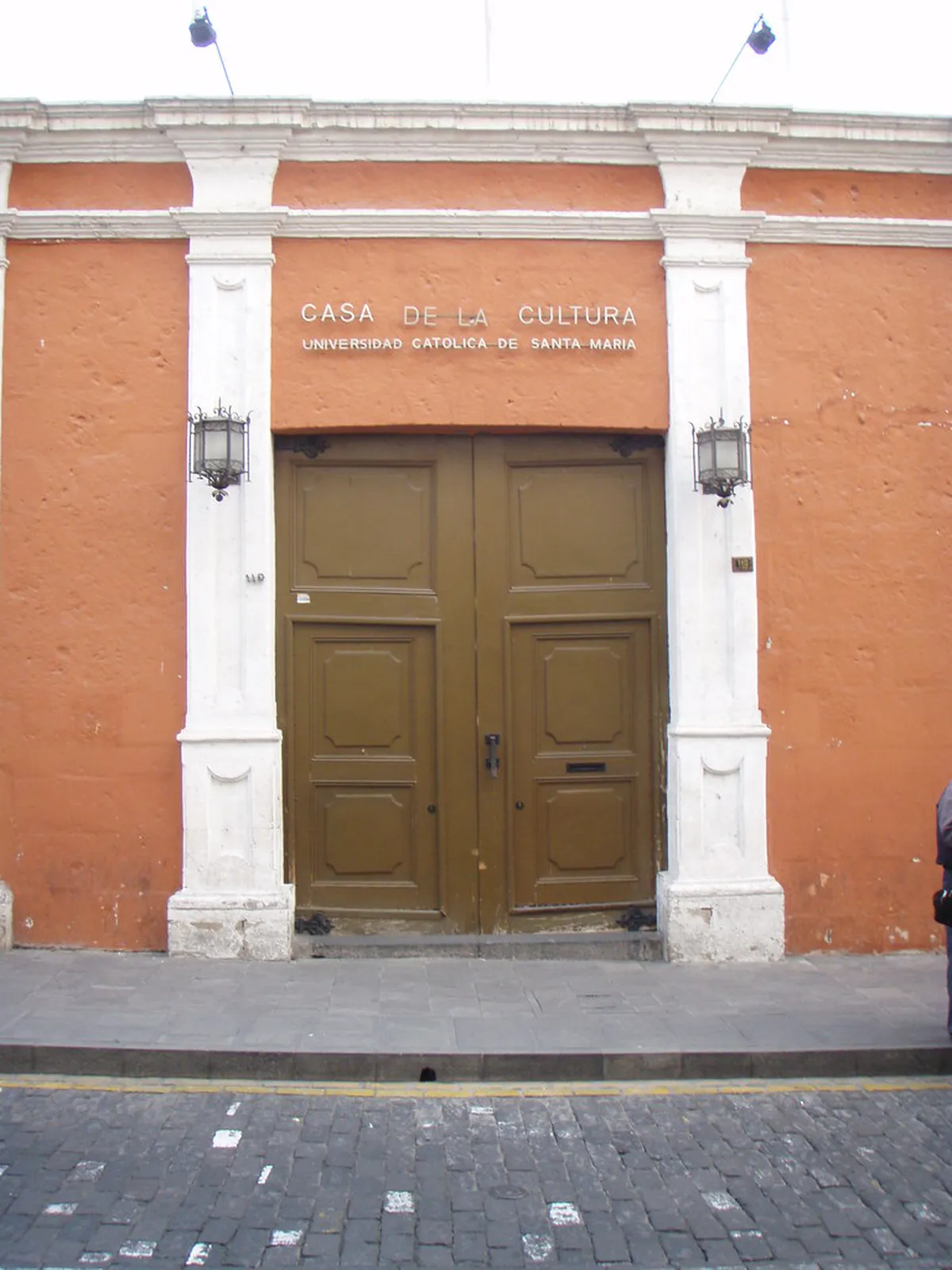 Arequipa Travel Guide 2026: Colca Canyon, Volcanoes & Tours